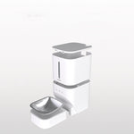 Automatic pet food dispenser with app control